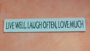<b> Live well pic </b>